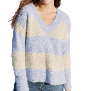 Aerie Oversized Teddy Boucle Blue and Gray Fuzzy V-Neck Sweater